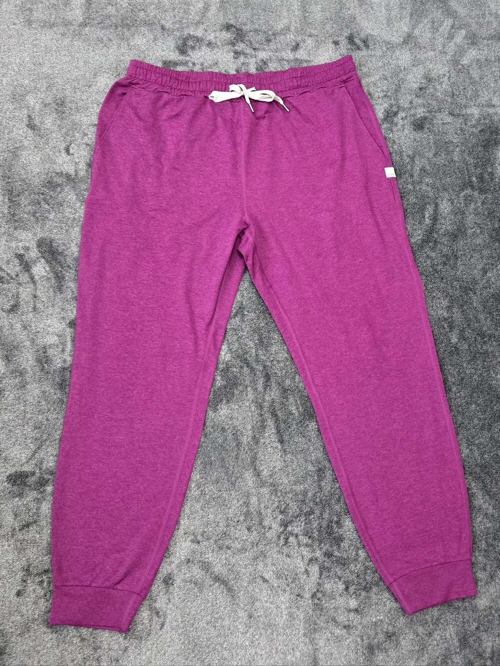 Vuori Performance Jogger Womens L Magenta Heather Chic Drawstring Sweatpants EUC